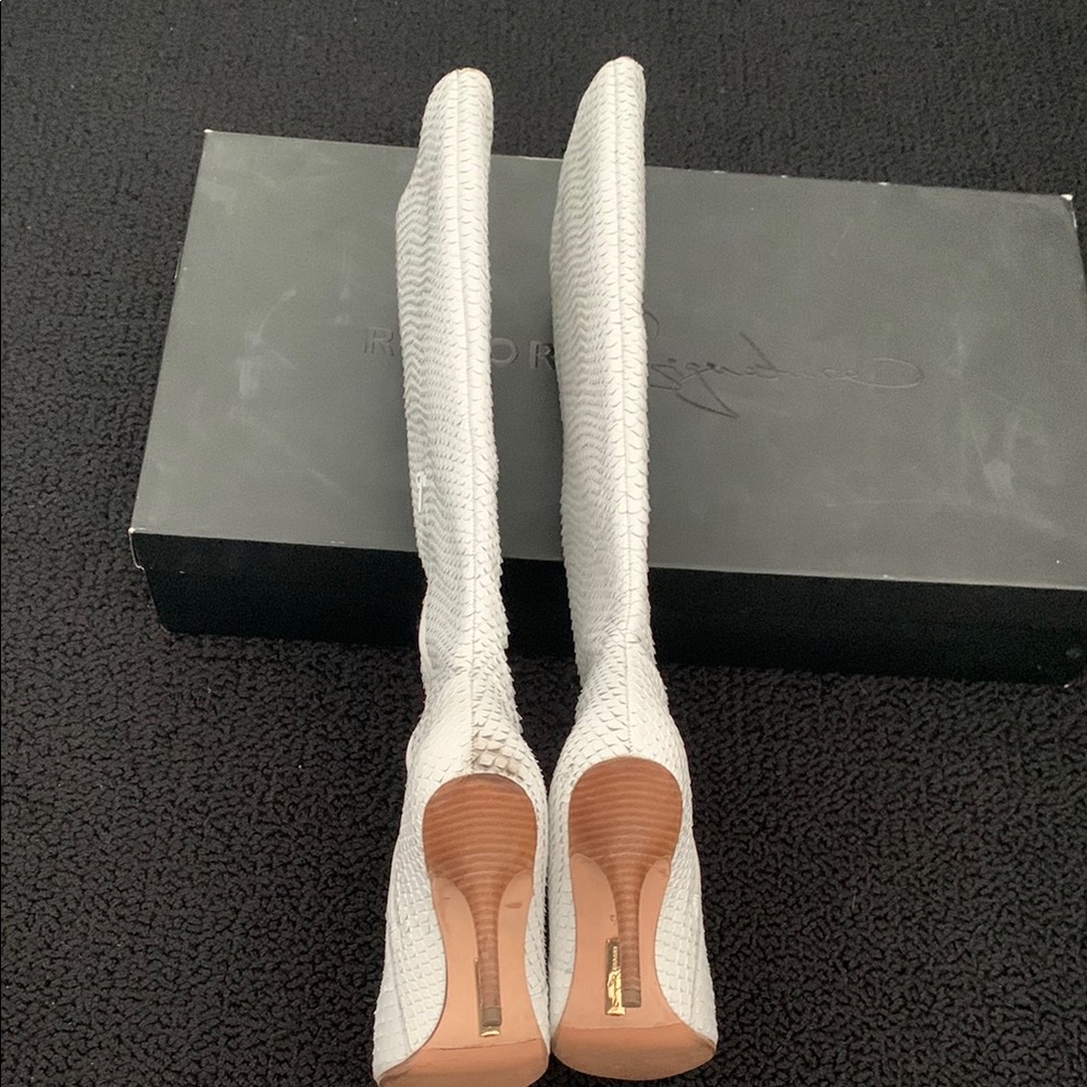 White Textured Knee-High Boots - Picture 10 of 15